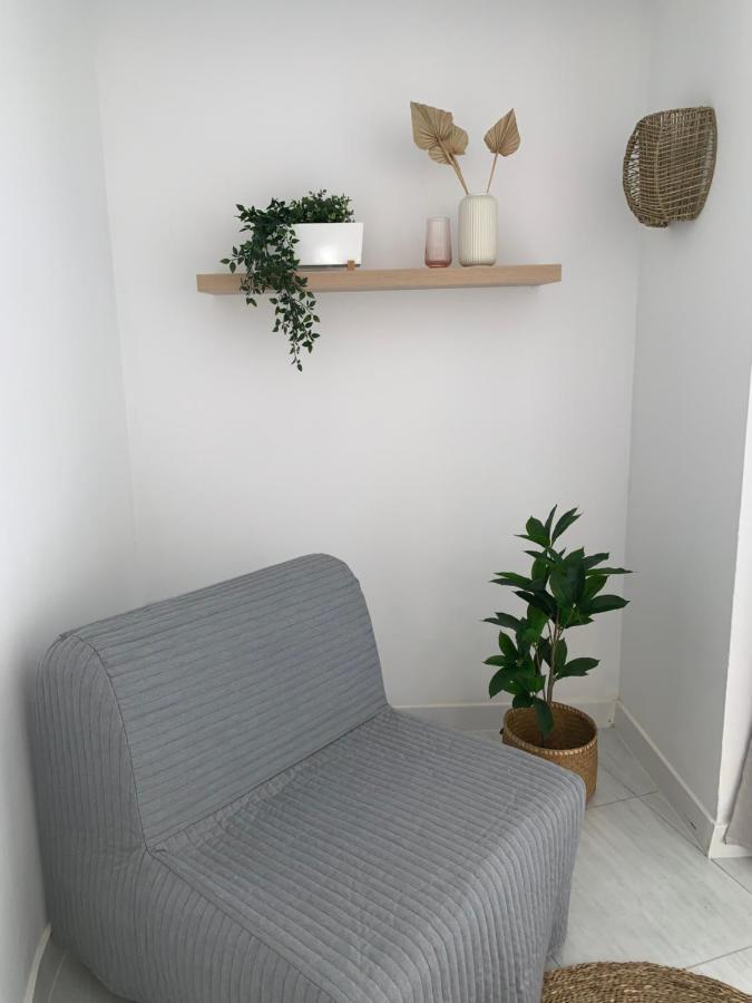 Estudio La Gavota, A 2 Minutos De La Playa Apartment Los Cristianos  Luaran gambar