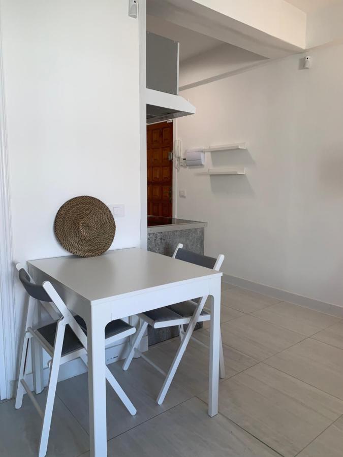 Estudio La Gavota, A 2 Minutos De La Playa Apartment Los Cristianos  Luaran gambar