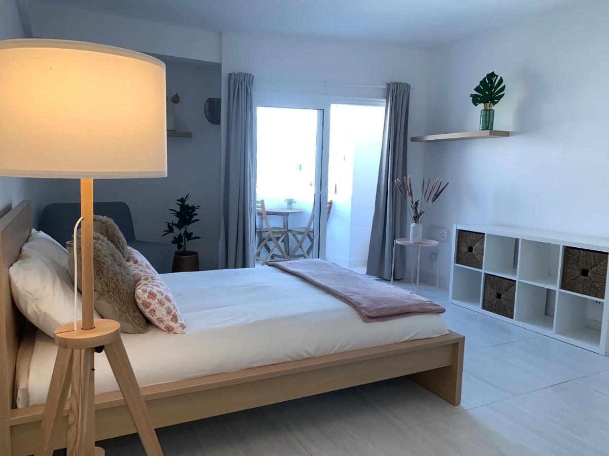 Estudio La Gavota, A 2 Minutos De La Playa Apartment Los Cristianos  Luaran gambar